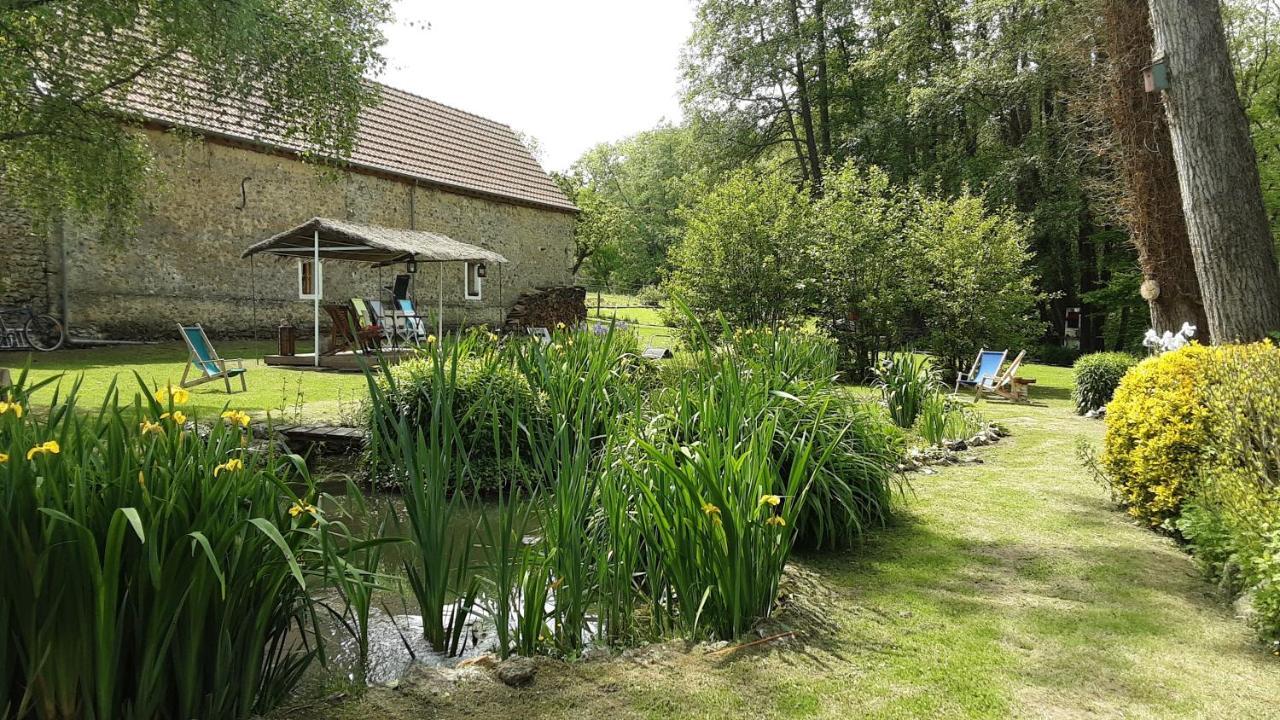 Le Clos Du Buisson Saint-Julien-de-la-Liegue Buitenkant foto