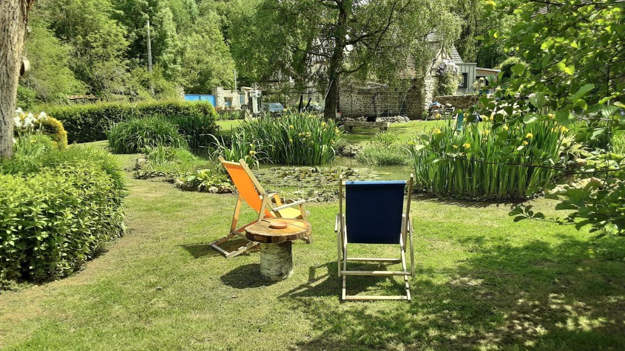 Le Clos Du Buisson Saint-Julien-de-la-Liegue Buitenkant foto