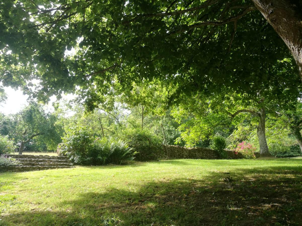 Le Clos Du Buisson Saint-Julien-de-la-Liegue Buitenkant foto