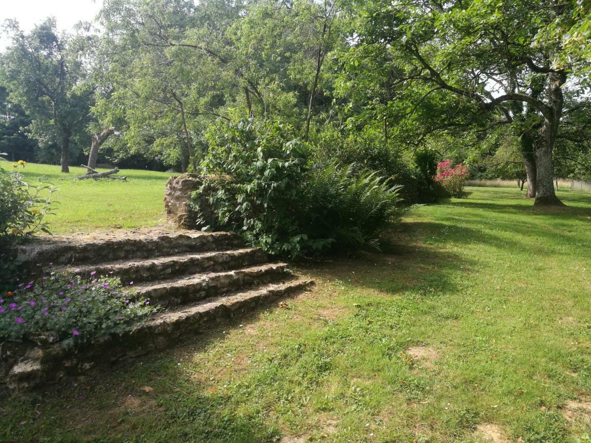 Le Clos Du Buisson Saint-Julien-de-la-Liegue Buitenkant foto