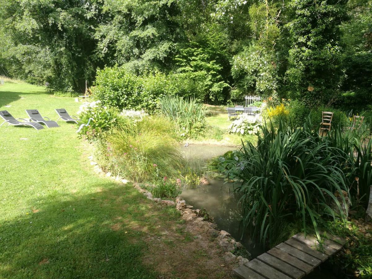 Le Clos Du Buisson Saint-Julien-de-la-Liegue Buitenkant foto